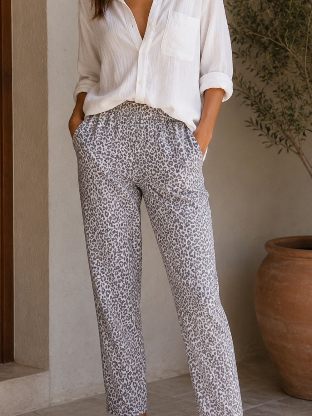 Ruby Rd. Grey Leopard Print pull on pants 1x